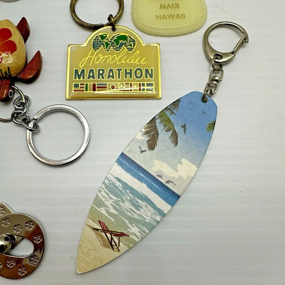 Hawaiian Islands lot 9 Keychain Purse Charm Surfboard Turtle Aloha Maui Marathon